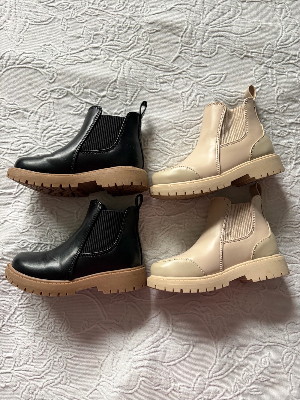 Kids Chelsea Boots in Black and Cream - Stylish Comfort old navy size 9 toddler